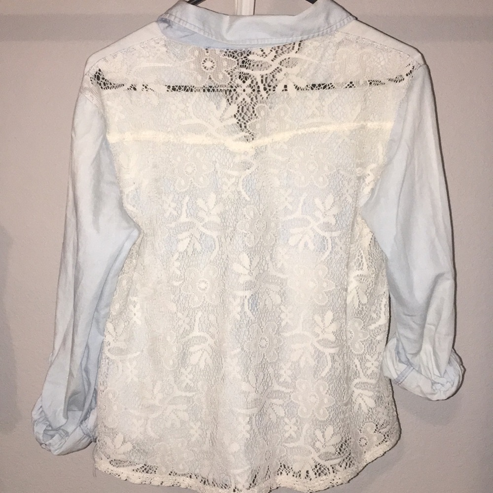 Button up - Picture 2 of 2